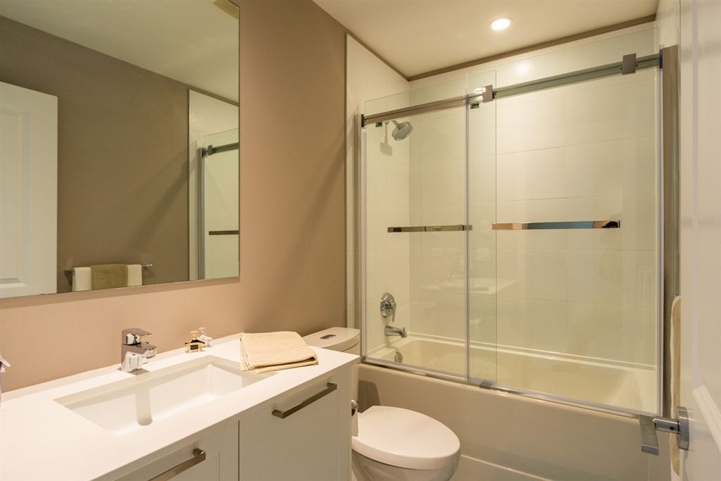 listing image 1107948484516452693