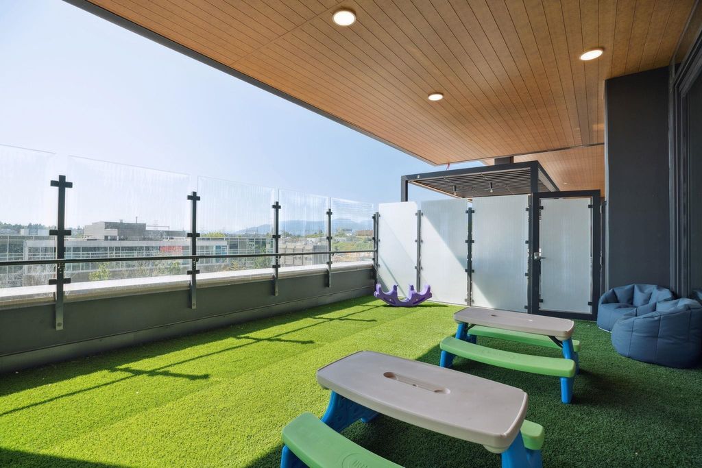 listing image 1108032538581613860