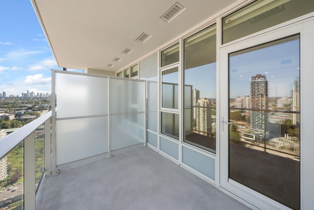 listing image 1104232251232209215