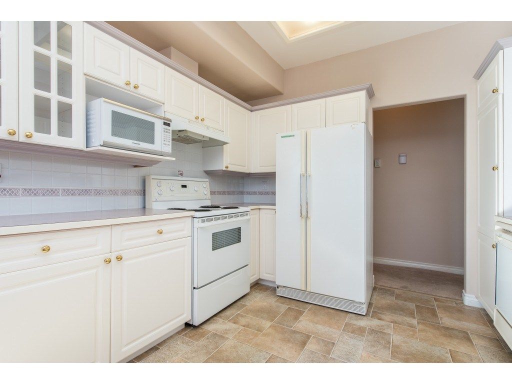 listing image 1101410122733929408