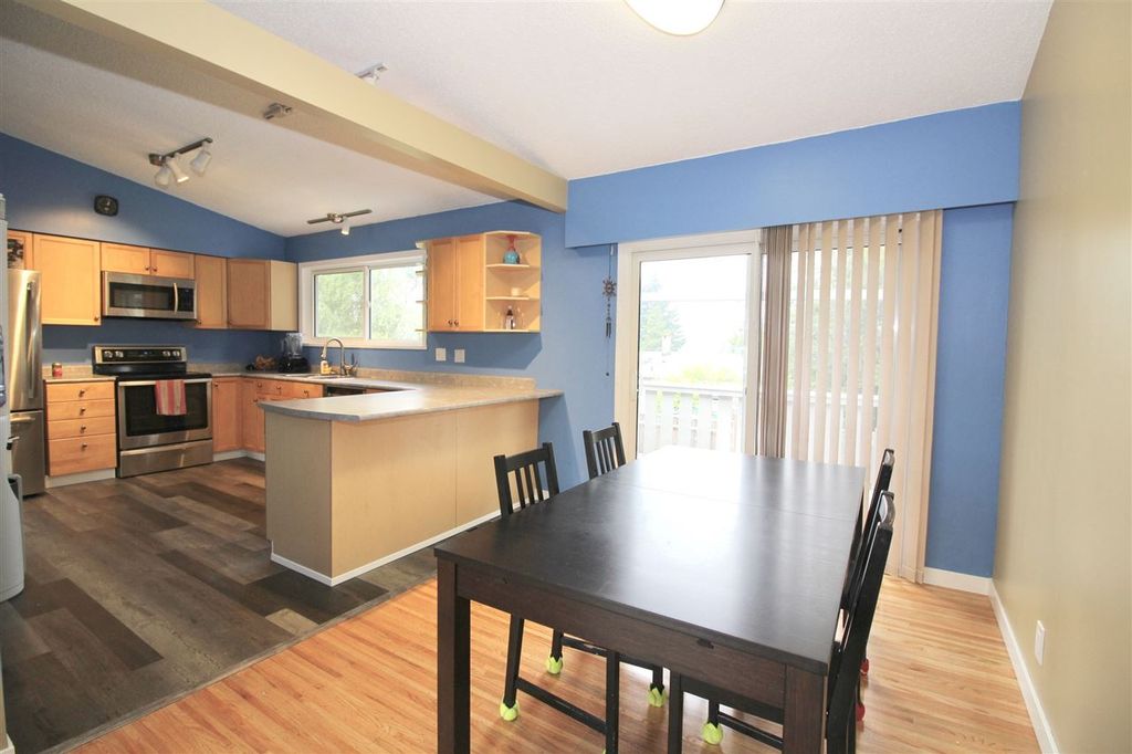 listing image 1104853901200310032