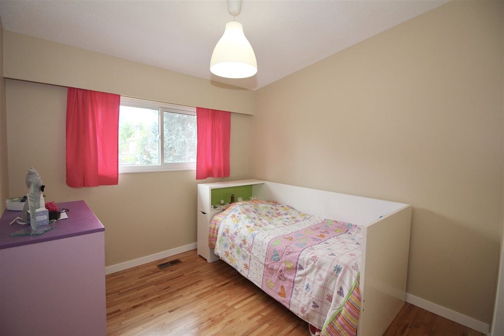 listing image 1106582425203313510