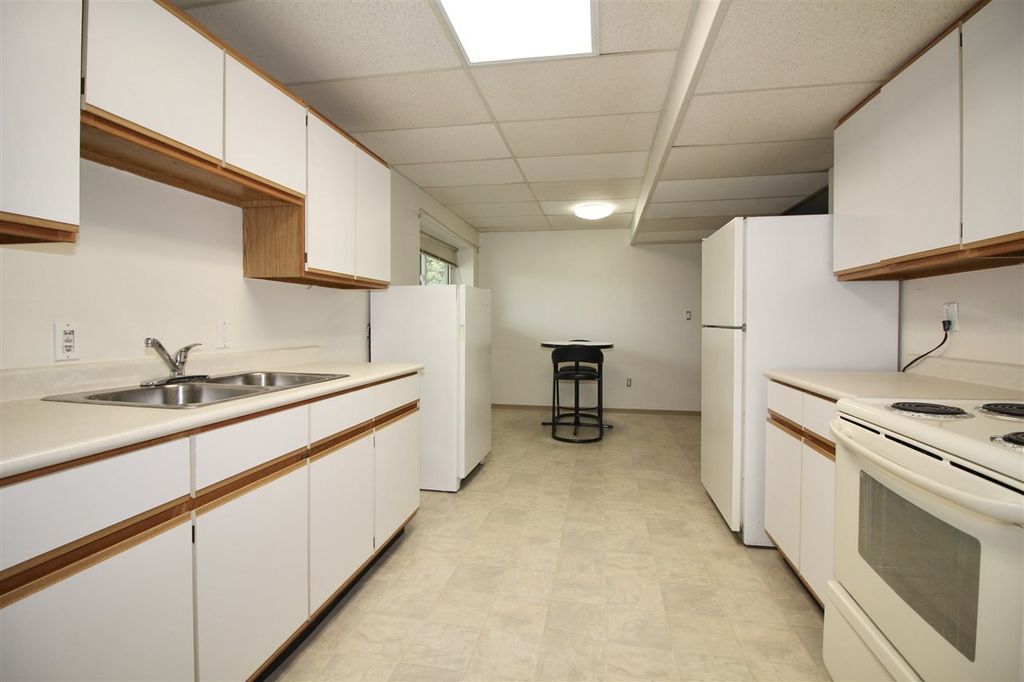 listing image 1106047089148744561
