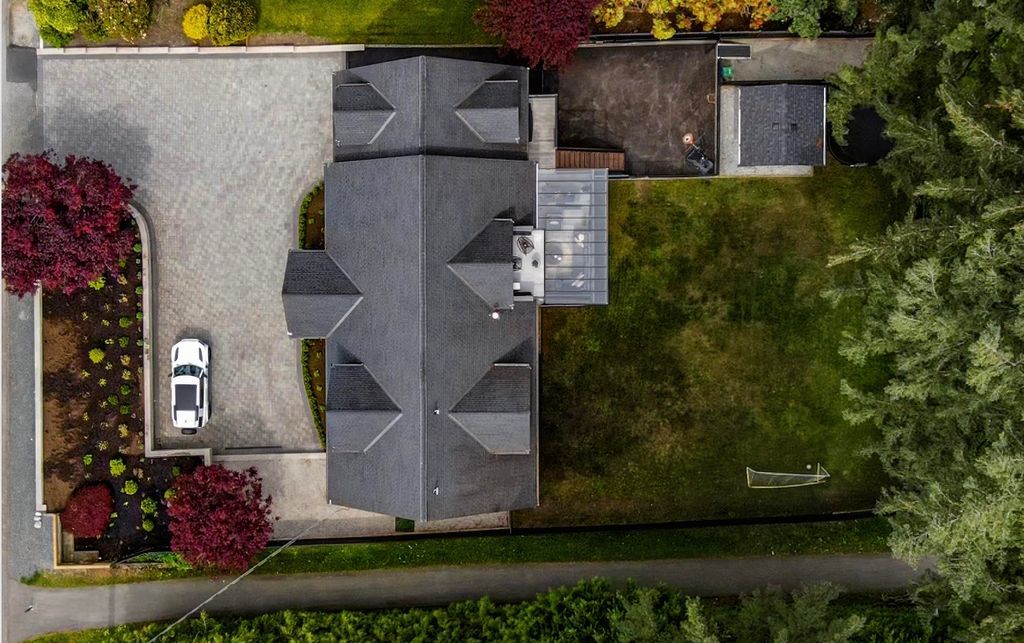 listing image 1108046159277142460