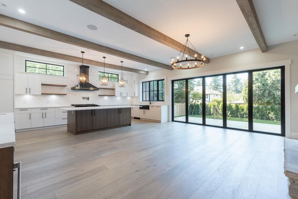 listing image 1105743576999286403