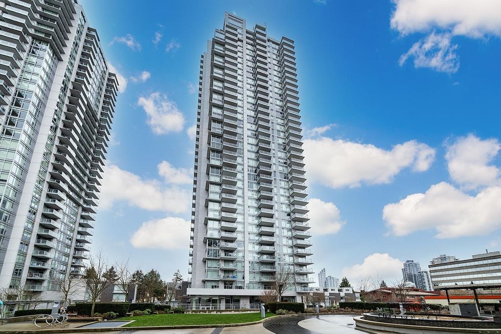 listing image 1109939691975731403