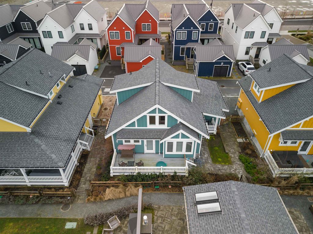 listing image 1102628364502790735