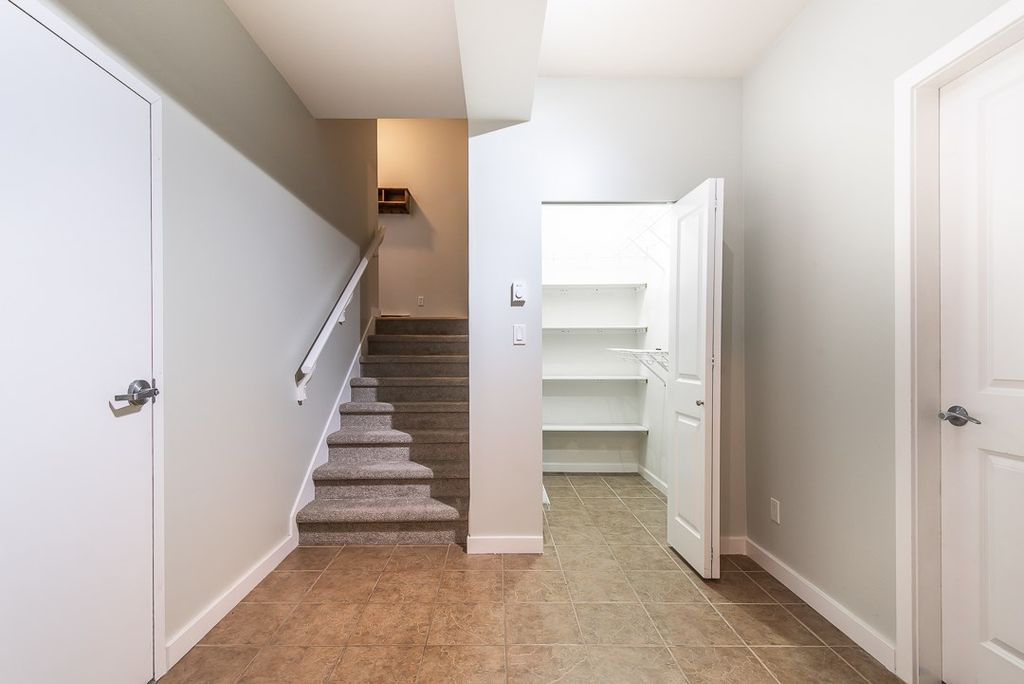 listing image 1108928897462509051