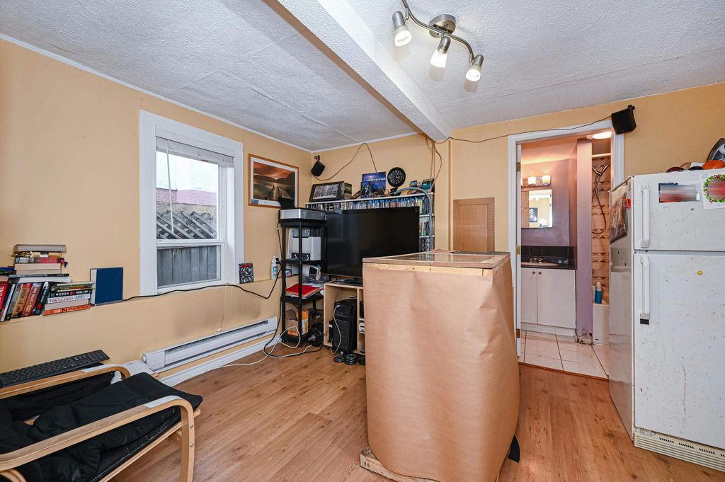 listing image 1101531298258784471