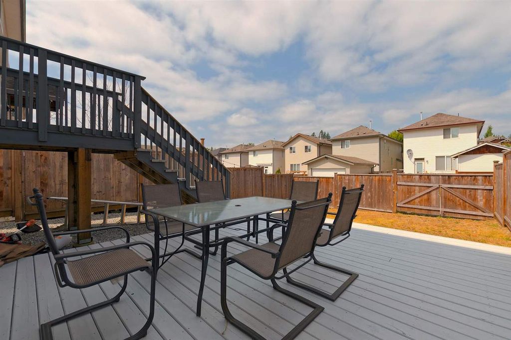 listing image 1109732977779497308