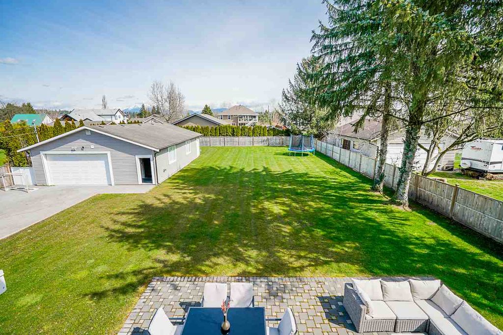 listing image 1108201026076472463