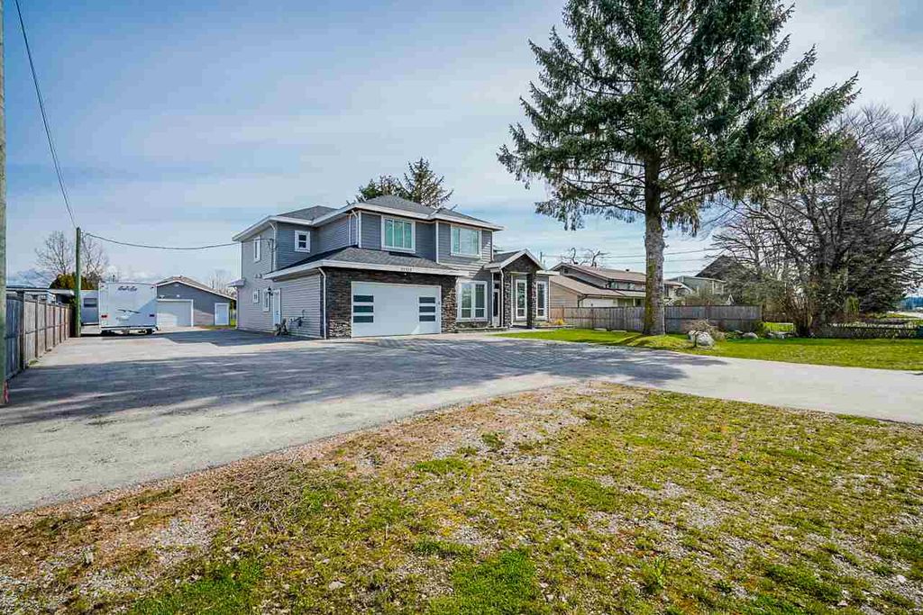 listing image 1103559282838969541