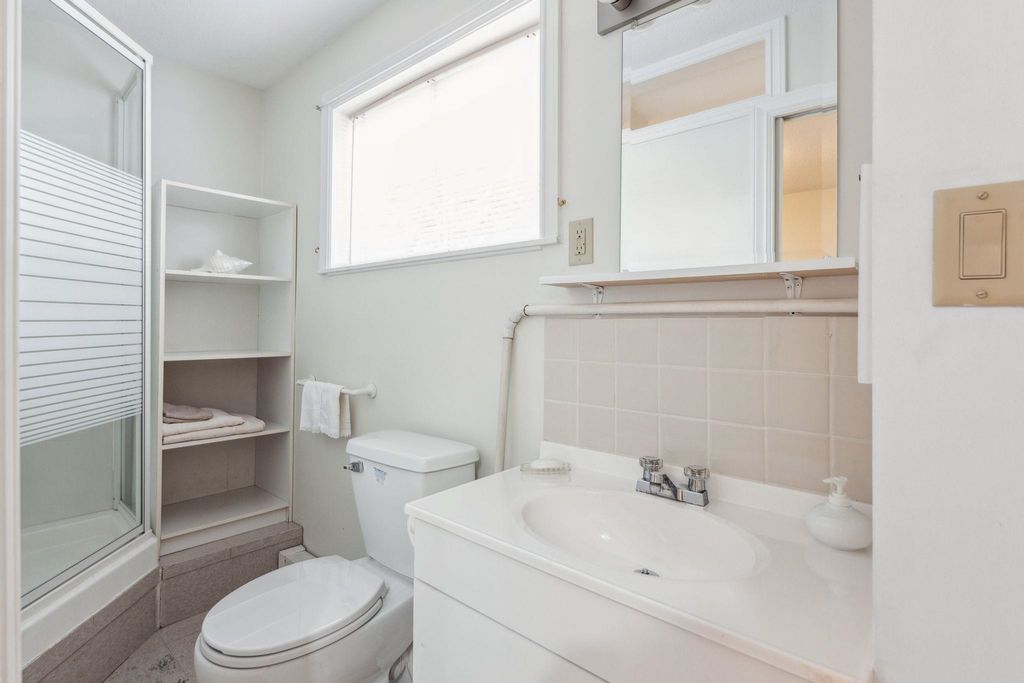 listing image 1101604684021744297