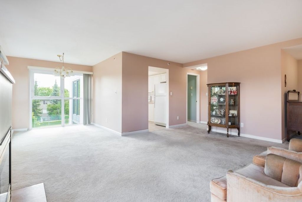 listing image 1102126606631291689