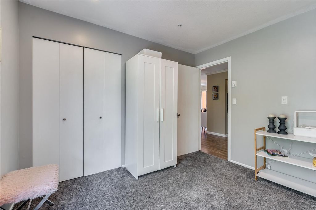 listing image 1100749027508496219