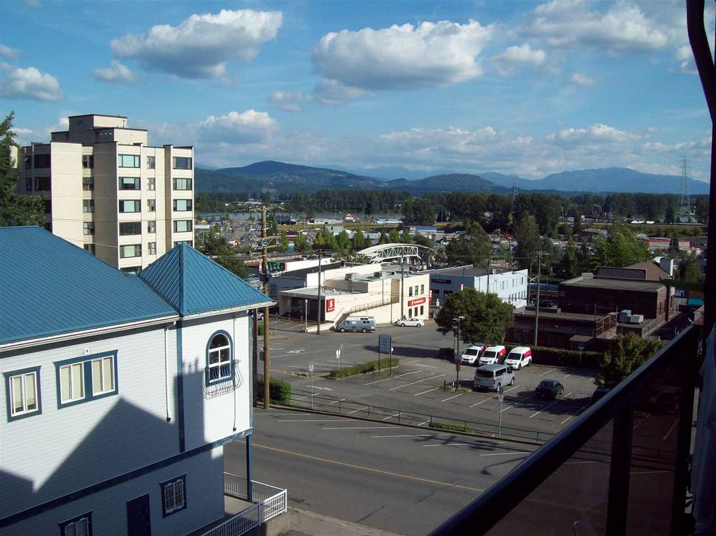 listing image 1106076445275006498