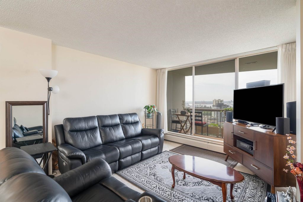 listing image 1101335794913186253