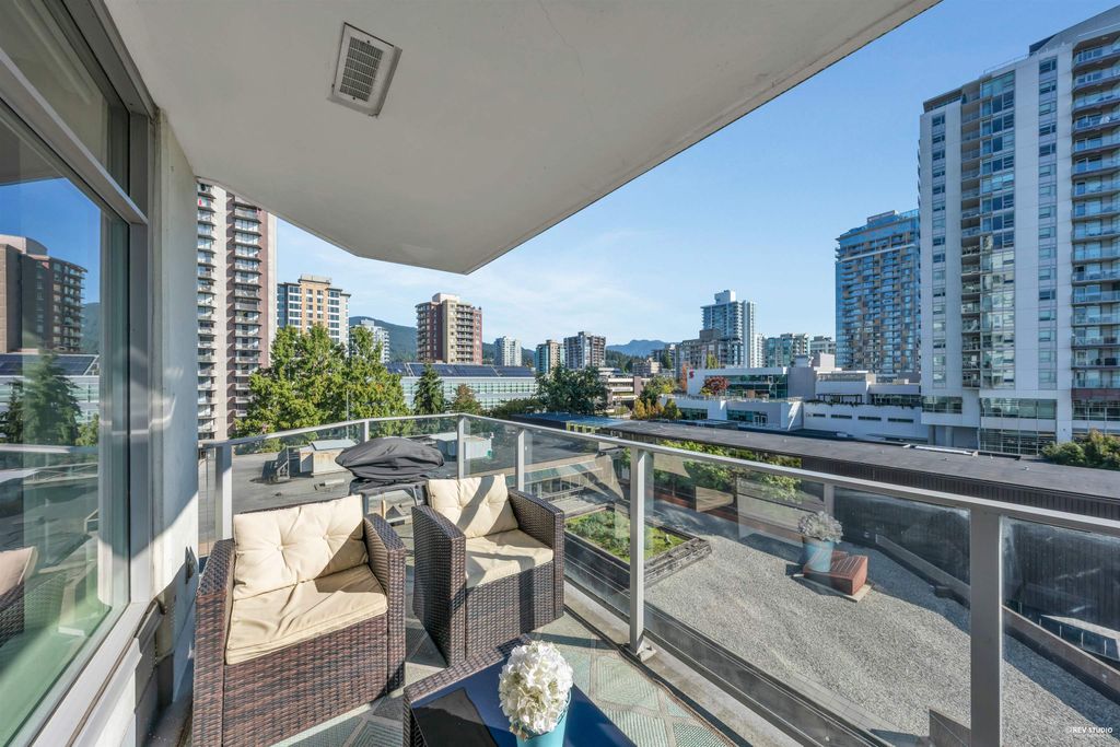 listing image 1101999755655670315