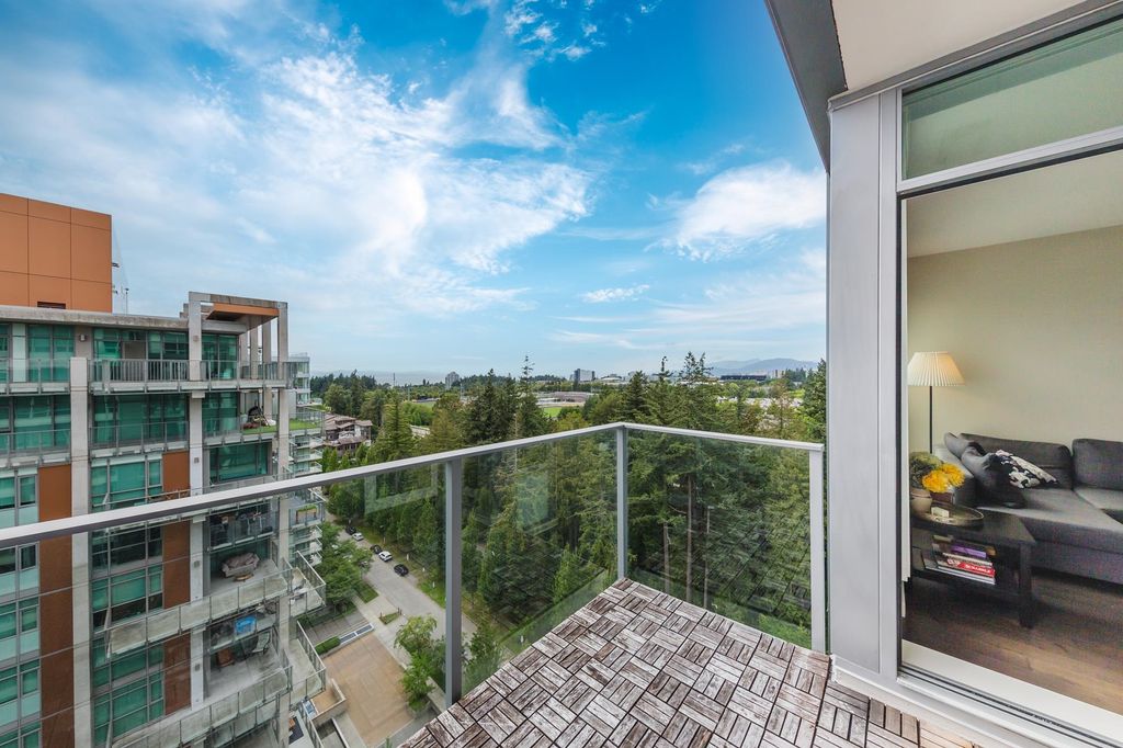 listing image 1108168464962978689