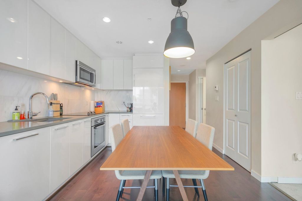 listing image 1106078798765114289