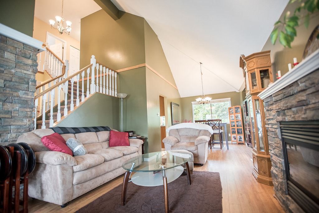 listing image 1106263318267889412
