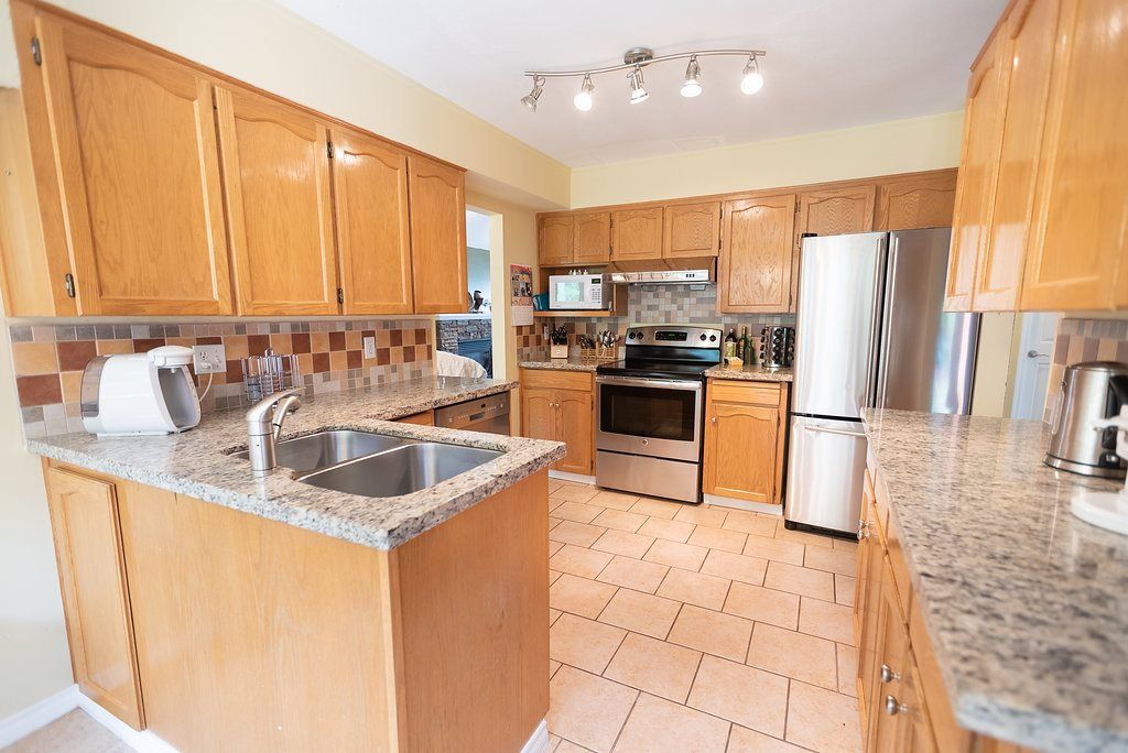 listing image 1106318159661209699