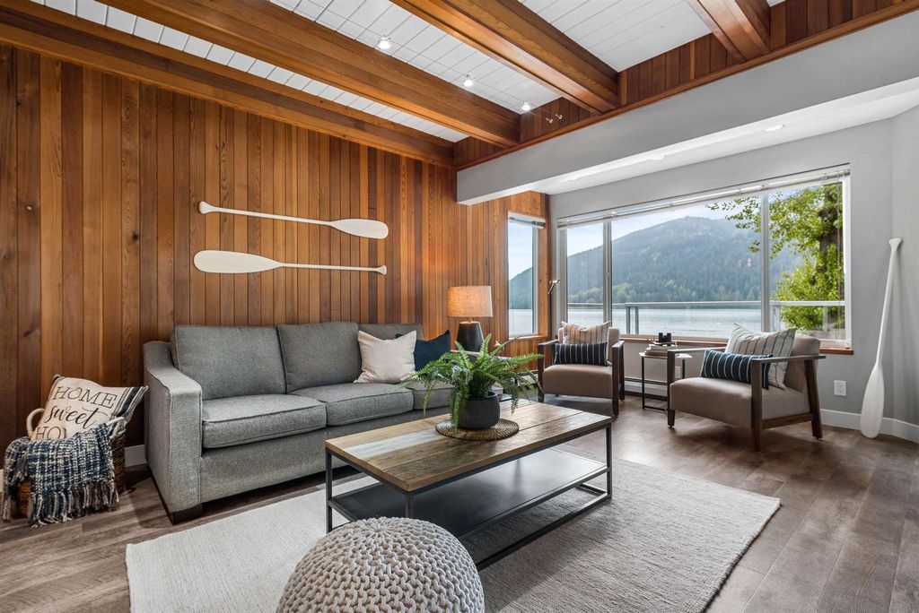 listing image 1100768945482354949