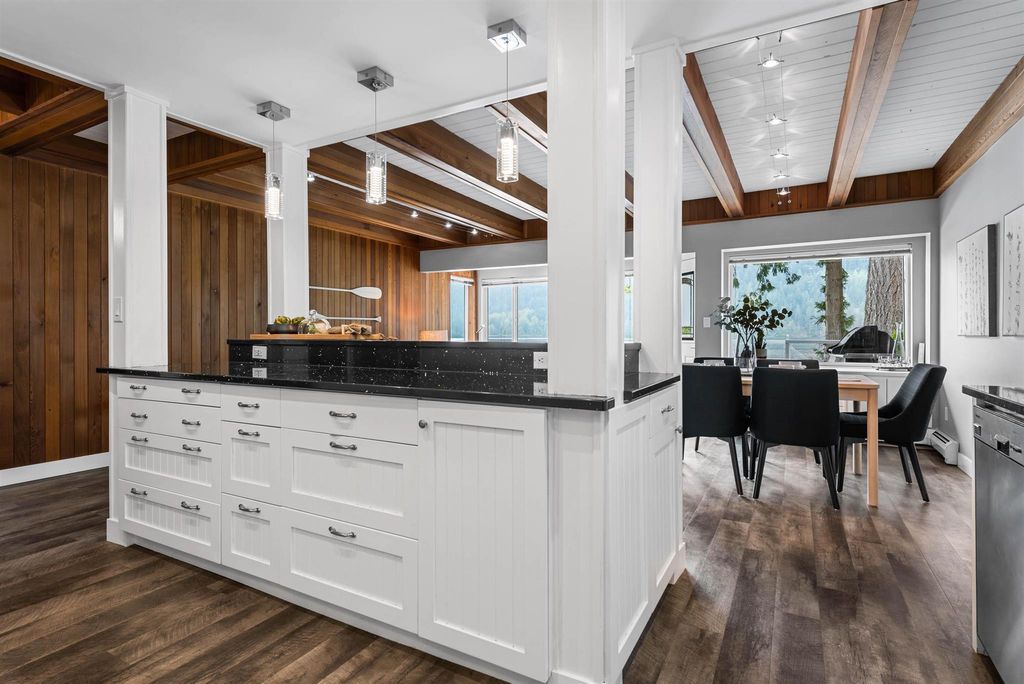 listing image 1108206004719450098