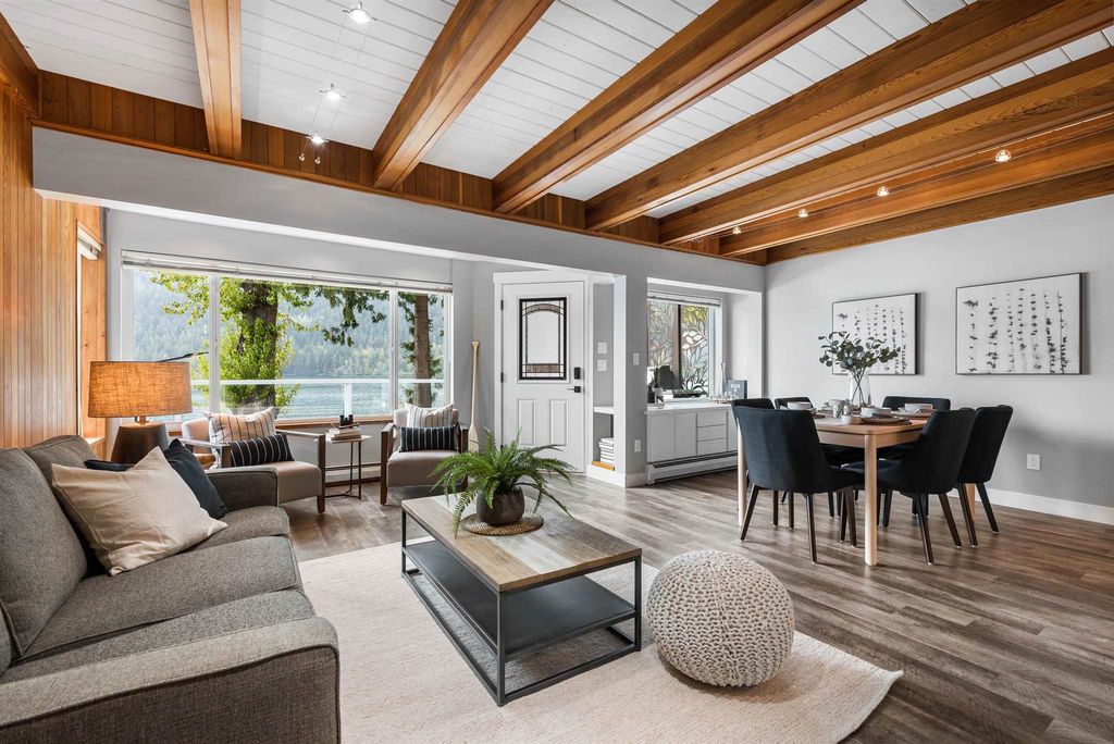 listing image 1102043439399856171