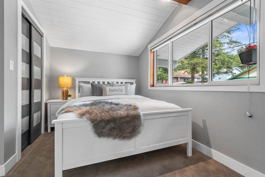 listing image 1102028991292510946