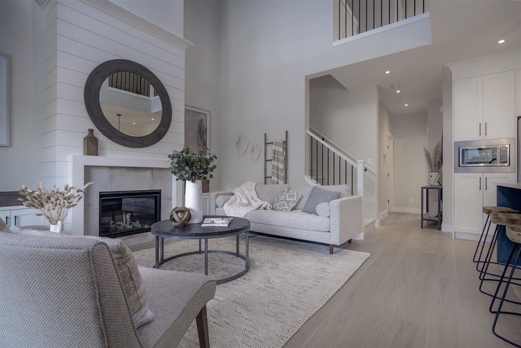 listing image 1108574007004132121