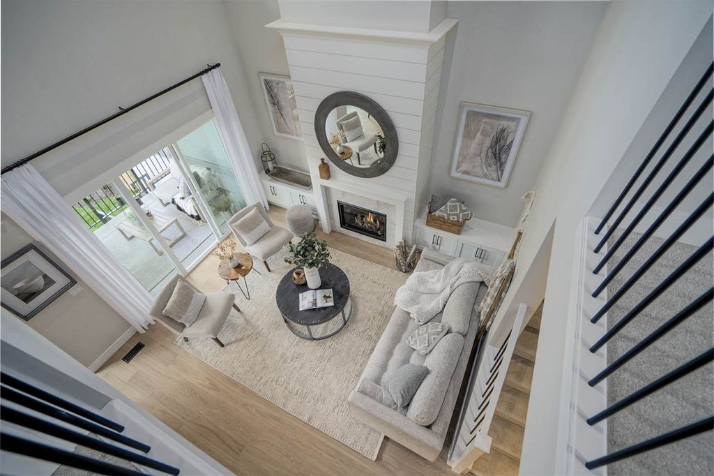 listing image 1106749979360406418