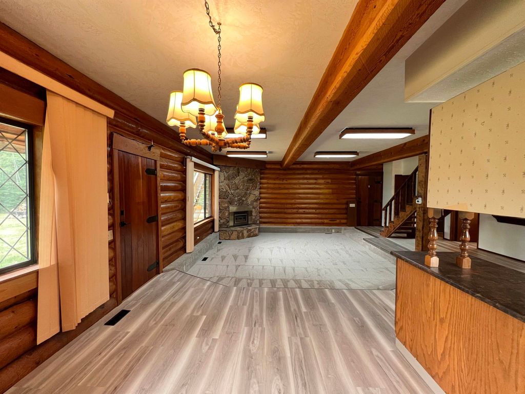 listing image 1105747194689020710