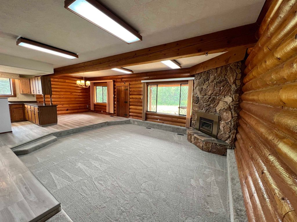 listing image 1107786121037429220