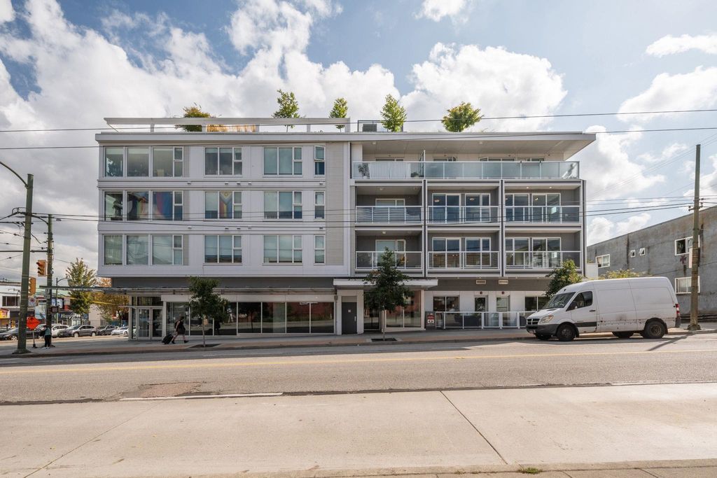 listing image 1105809095043008817