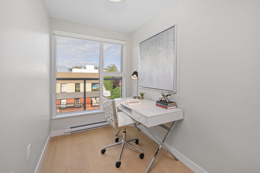 listing image 1103322104585056544