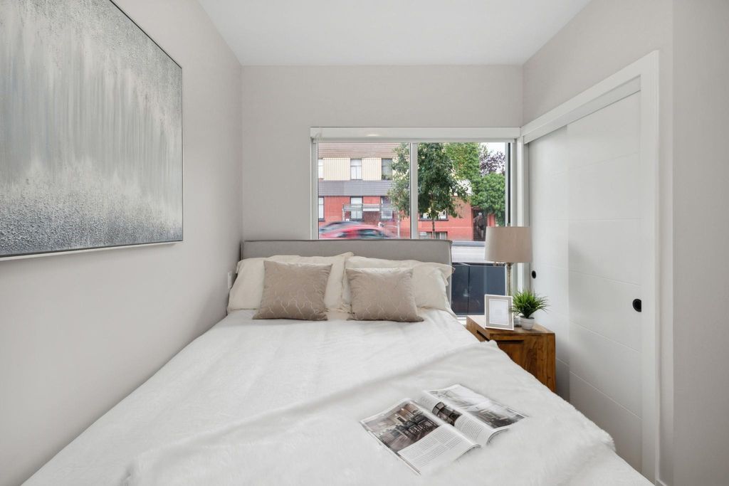 listing image 1102158202509203821