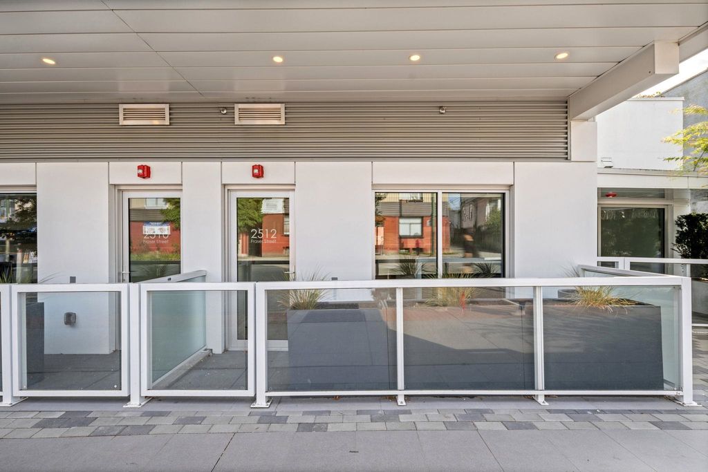 listing image 1106509625658467344