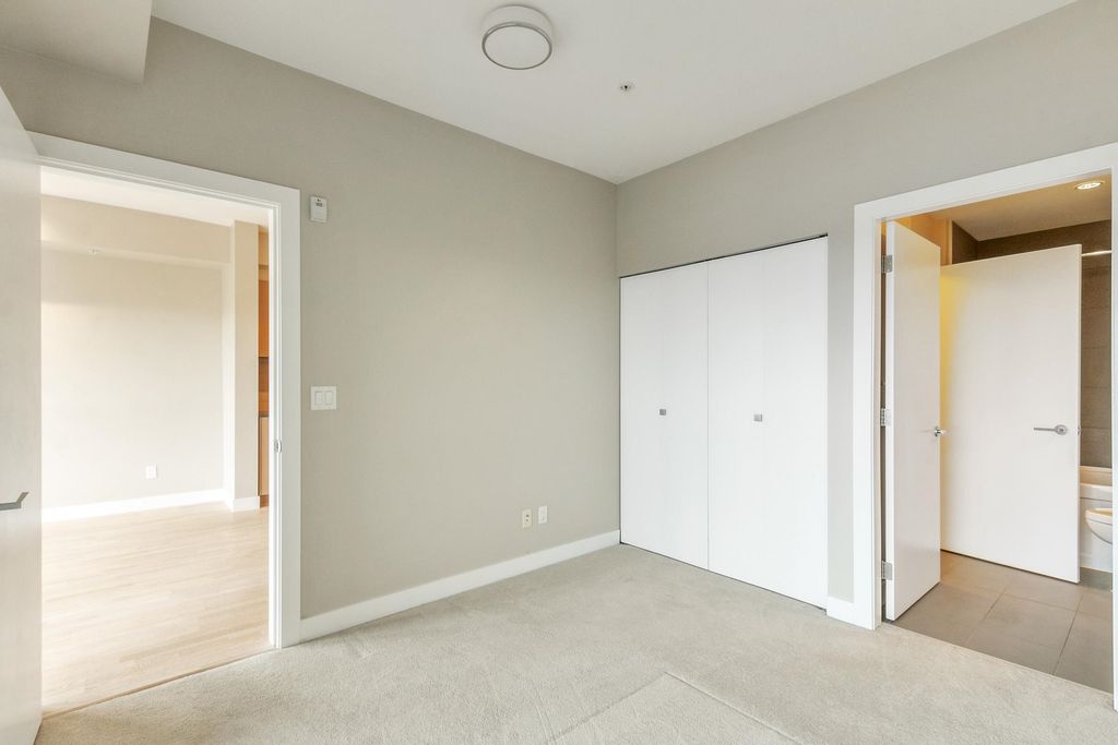 listing image 1105977866724406574