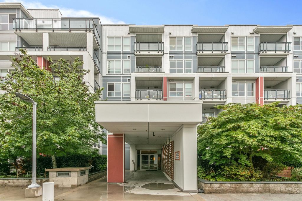 listing image 1101663450358439872