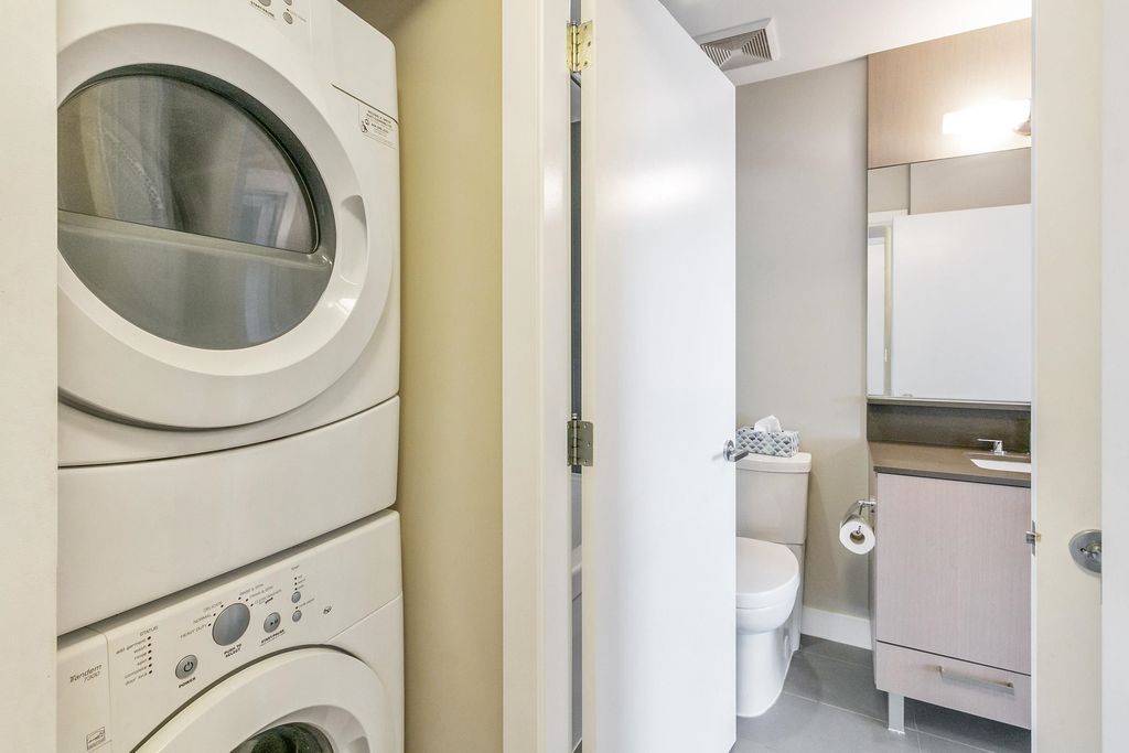 listing image 1109027602861432248