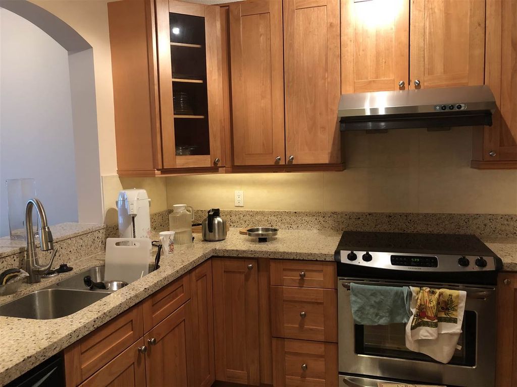 listing image 1105592342267174577