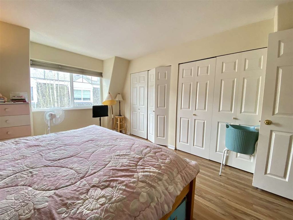 listing image 1105747852975716820