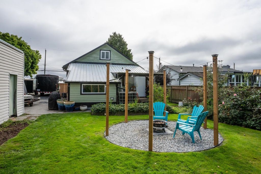 listing image 1107405734787584396