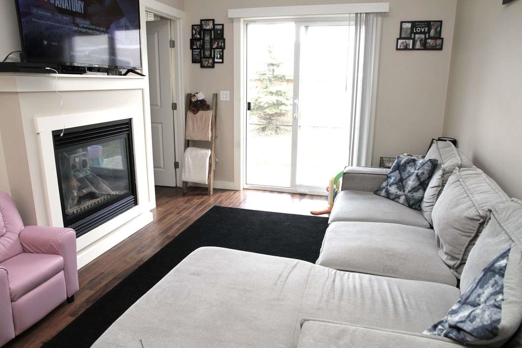 listing image 1104972013010423690