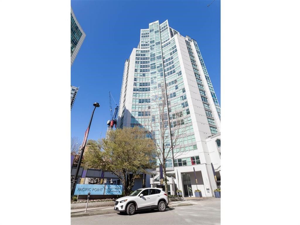 listing image 1105806465723661952