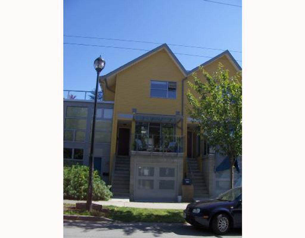 listing image 1100238371369939590
