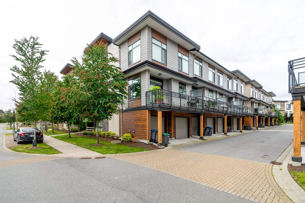 listing image 1106901036774634457