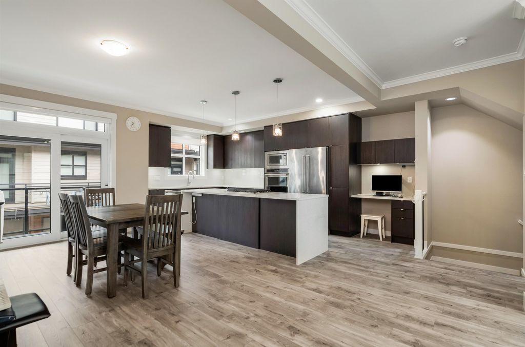 listing image 1105433289935456588