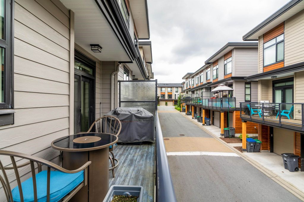 listing image 1107303447766230044
